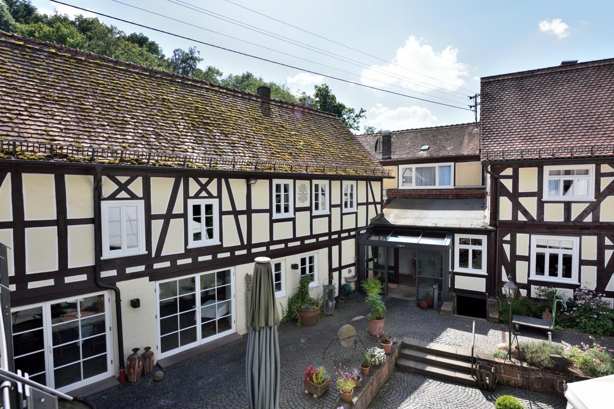 Hotel Dammuehle Marburg エクステリア 写真